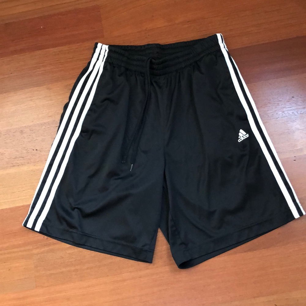 Adidas Men’s Shorts Small
